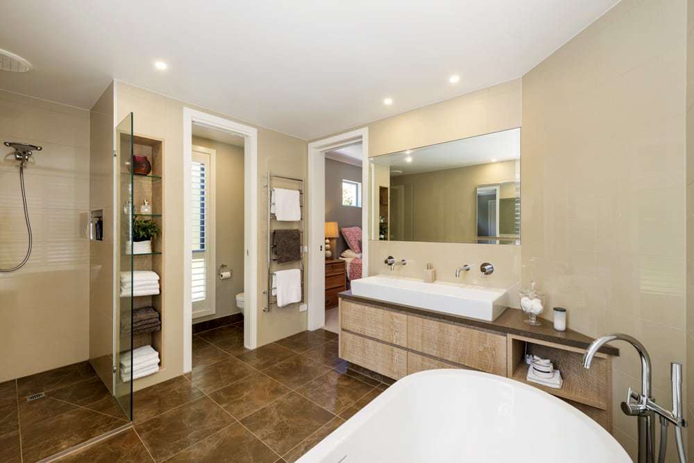 luxury-bathroom-with-double-vanity
